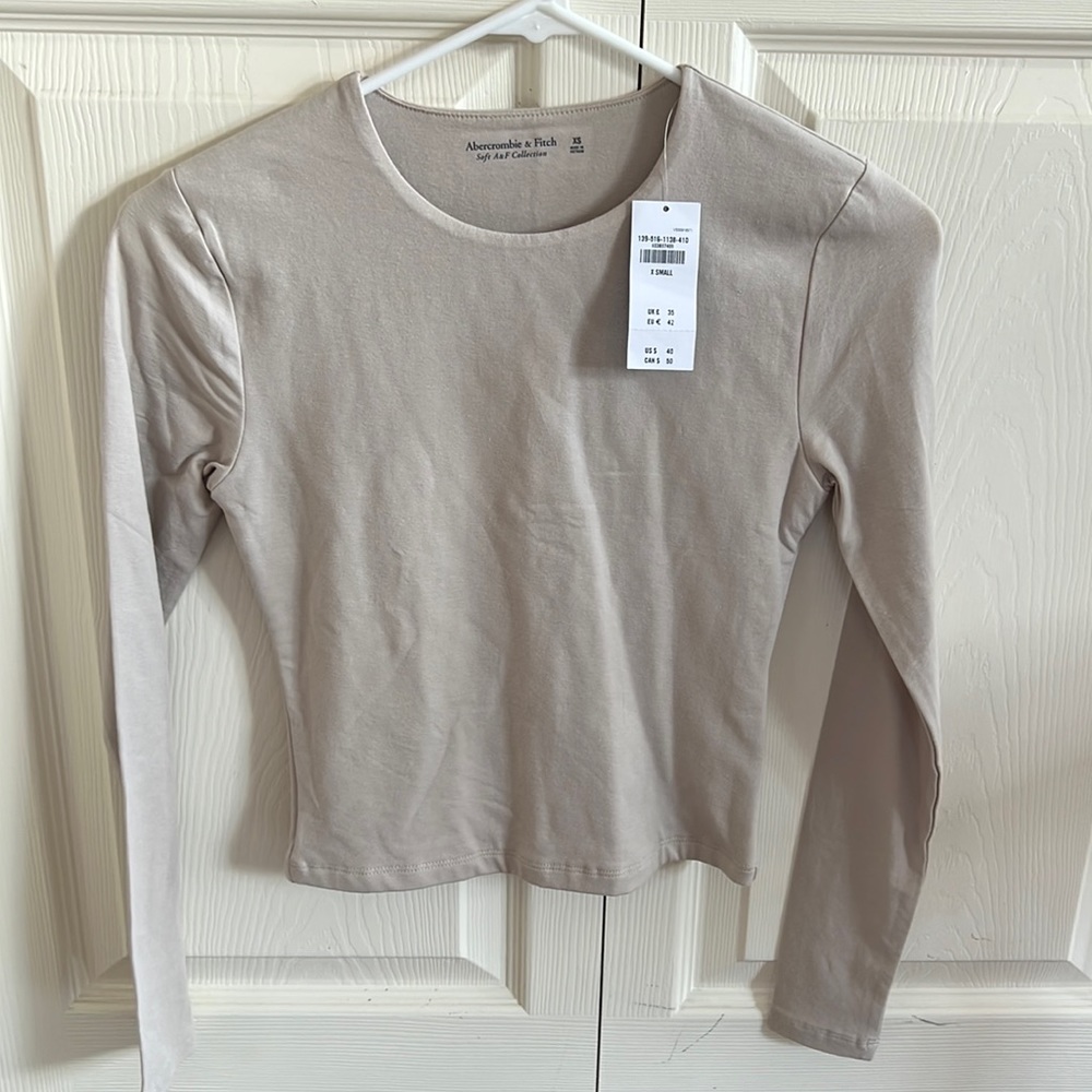 Abercrombie long sleeve
